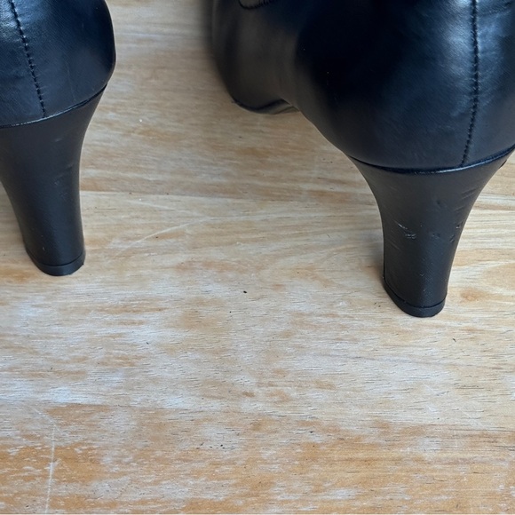 Sofft Black Leather Lana pumps ( Nordstrom) - Picture 4 of 10